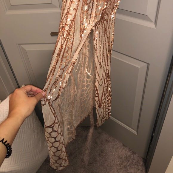 Formal Dress - Picture 2 of 6